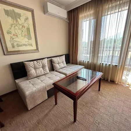 Downtown Luxury Private
